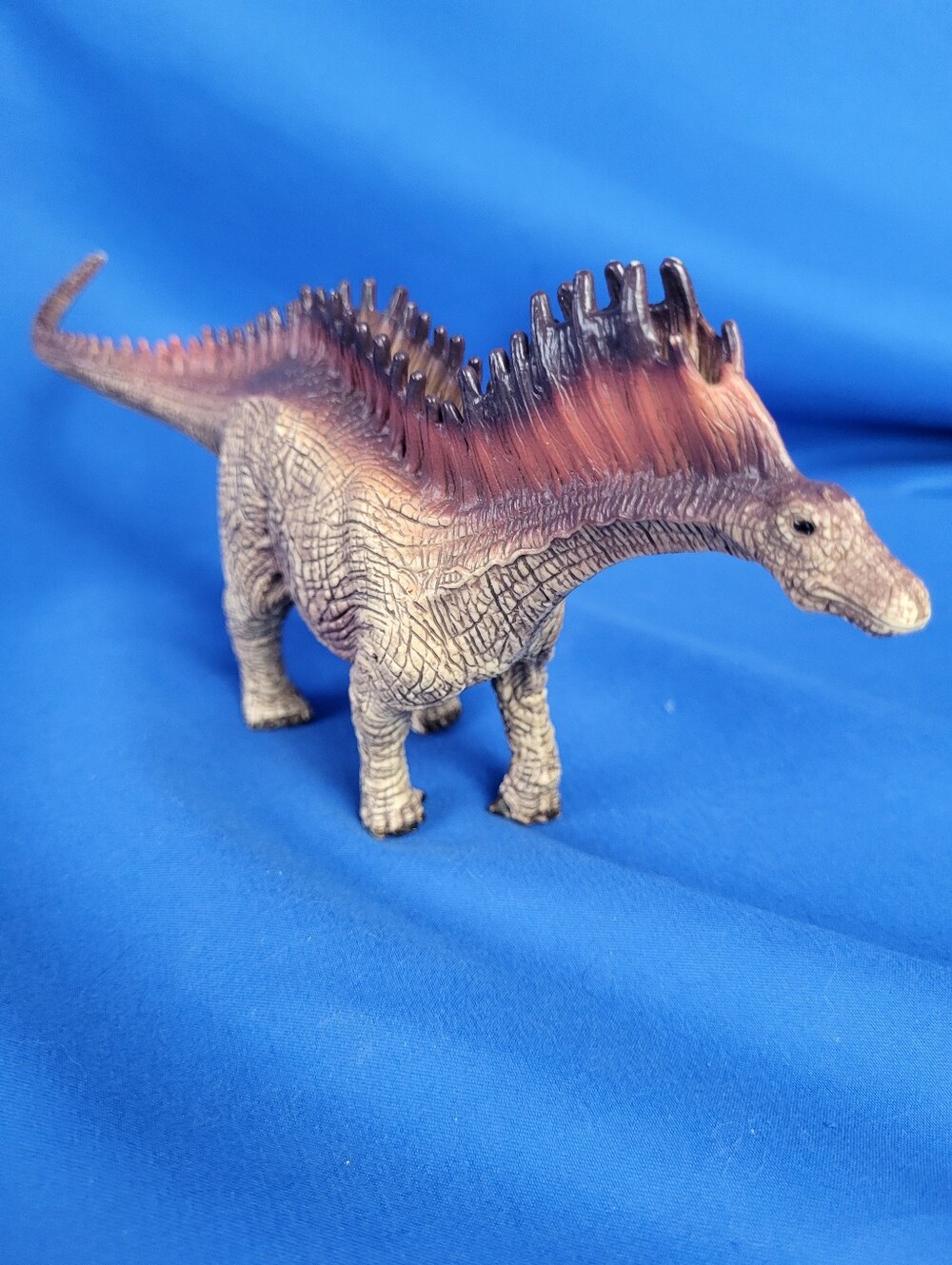 Schleich Dinosaur 10" Amargasaurus